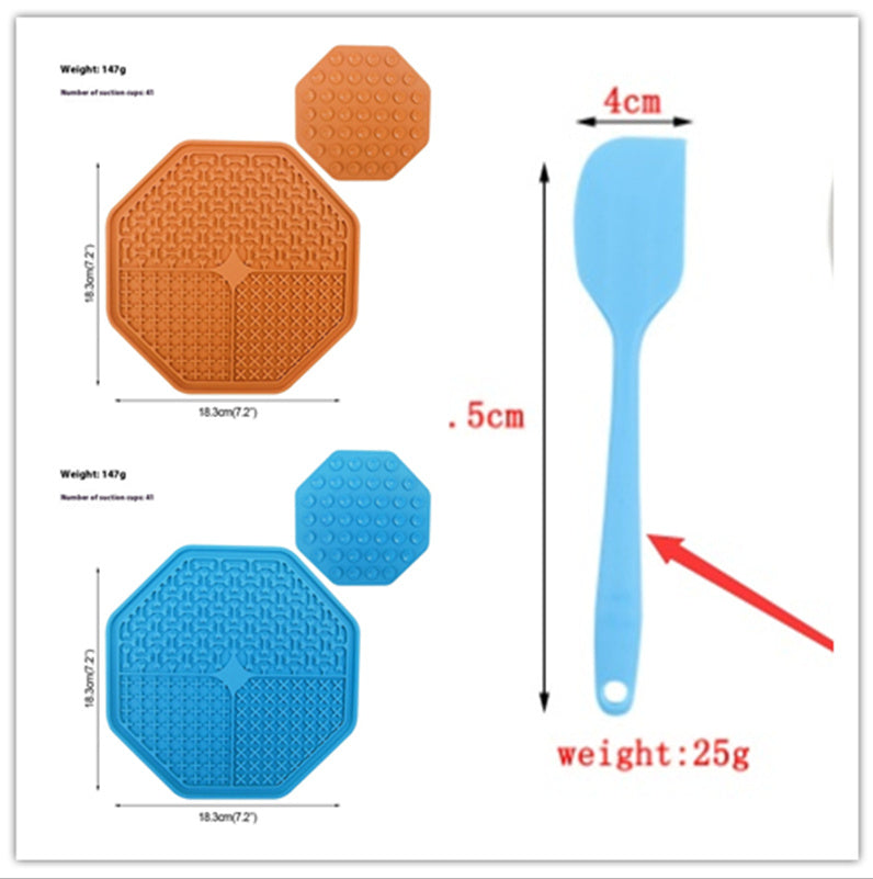 Silicone Pet Licking Mat – Slow Feeder, Shower Distraction & Anxiety Relief with Suction Cups for Dogs & Cats