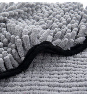 Ajexen Super Absorbent Dog & Cat Bathrobe Towel – Quick-Drying Microfiber Pet Towel with Double Pockets, Durable & Breathable